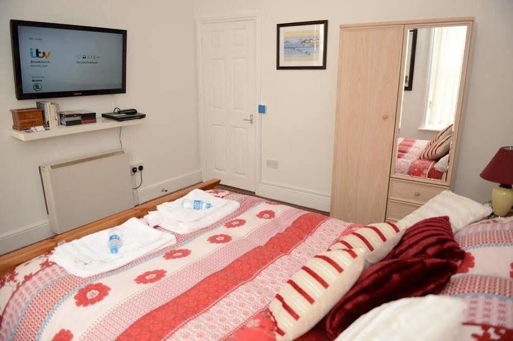 F3 2 Bedroomed Town House - Free Parking - Super 150 Mbps Wifi Near Gavin N Stacey Film House - 1 Free Dog Allowed باري المظهر الخارجي الصورة